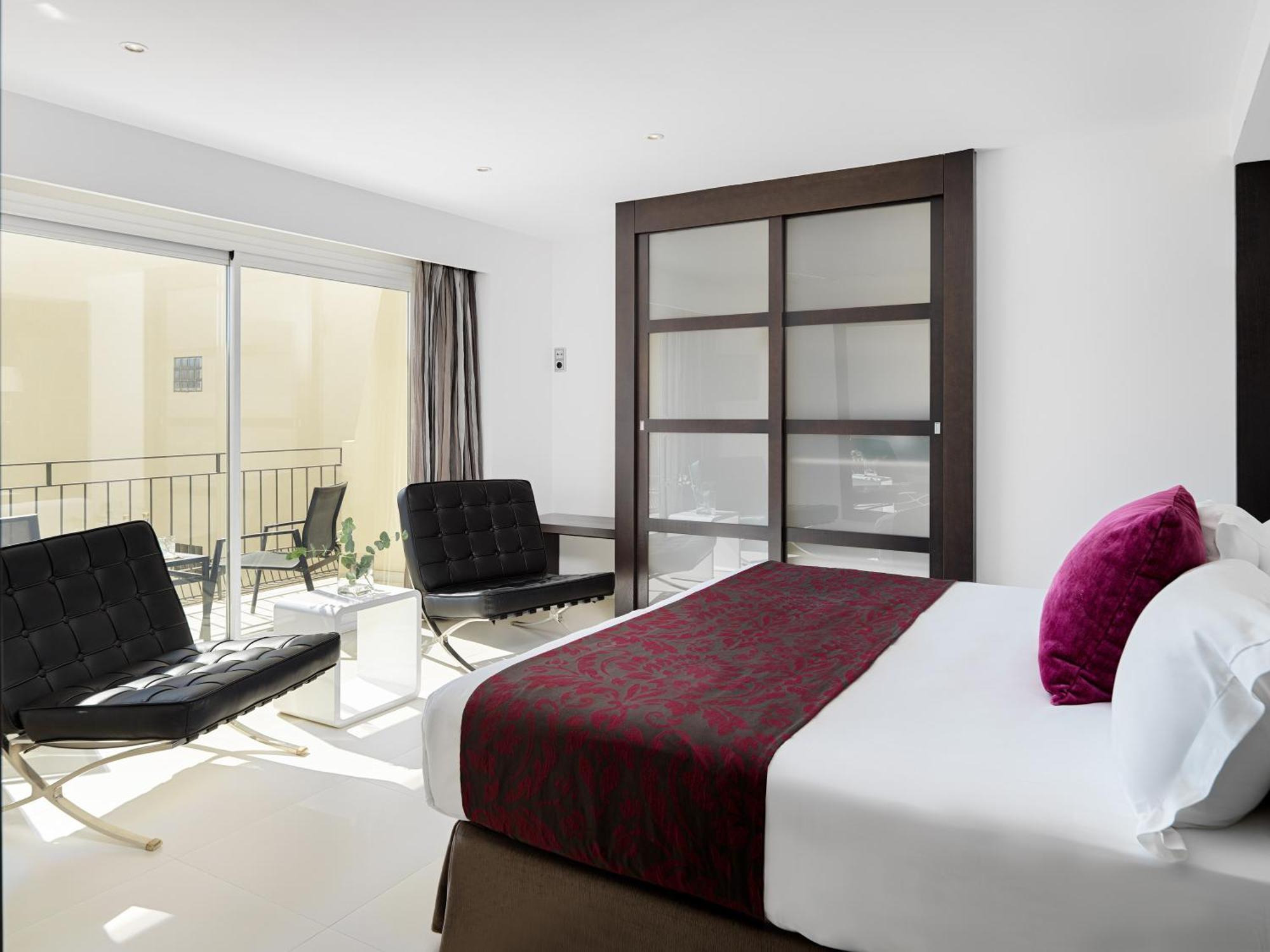 Hotel Saratoga ปัลมาเดมายอร์กา ภายนอก รูปภาพ